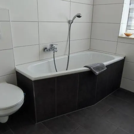 Am Schweriner Aussensee Appartement *