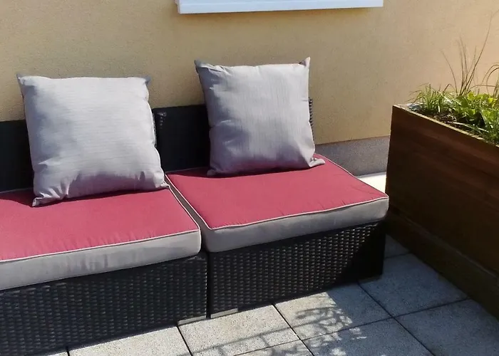 Am Schweriner Aussensee * Schwerin (Mecklenburg-Vorpommern)